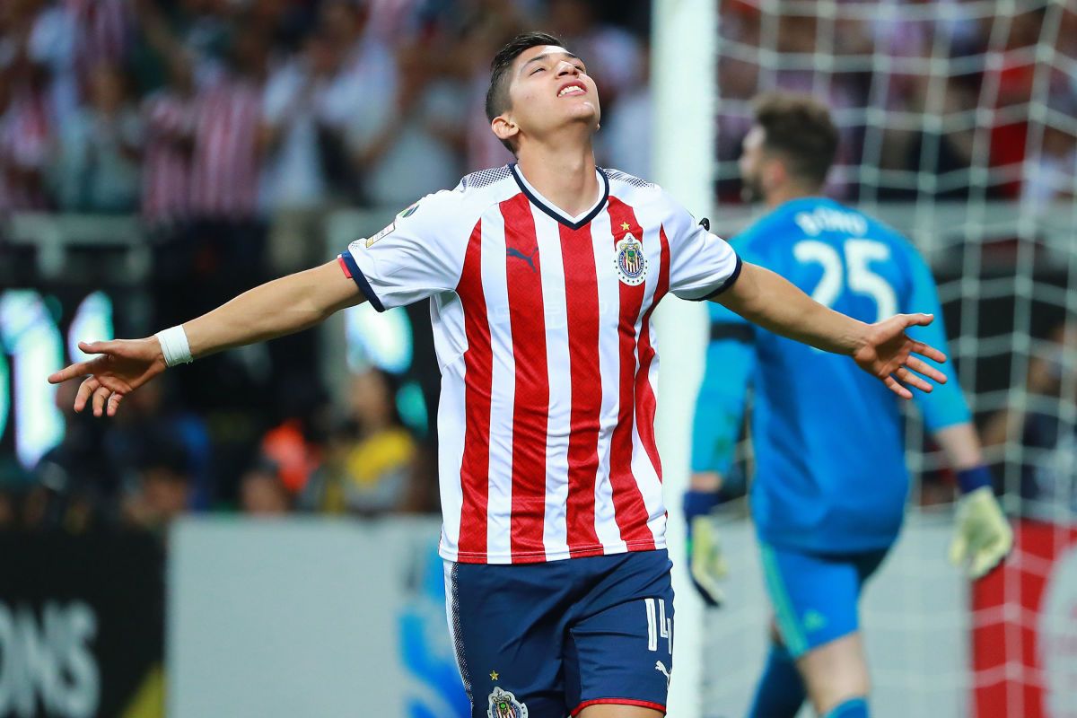 chivas-v-toronto-fc-concacaf-champions-league-2018-final-leg-2-5b5a06c242fc3310fa000001.jpg