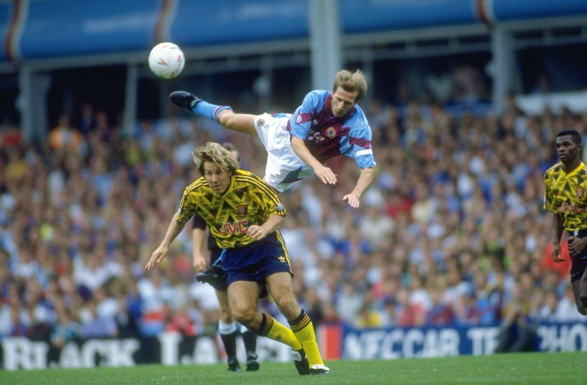 gordan-cowans-of-aston-villa-and-paul-merson-of-arsenal-5b671ec729d13198d6000001.jpg