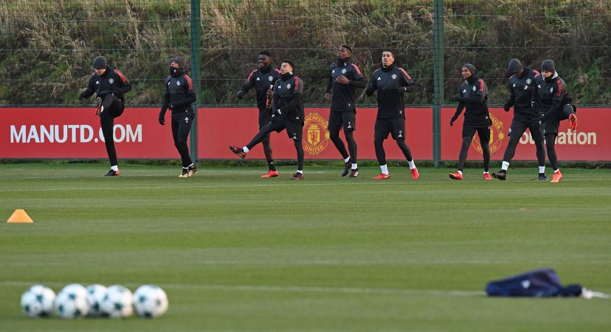 fbl-eur-c1-man-utd-training-5b86662711ab2ba65d000001.jpg