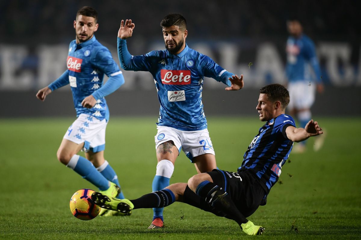 fbl-ita-seriea-atalanta-napoli-5c05bd873d3f025e27000001.jpg