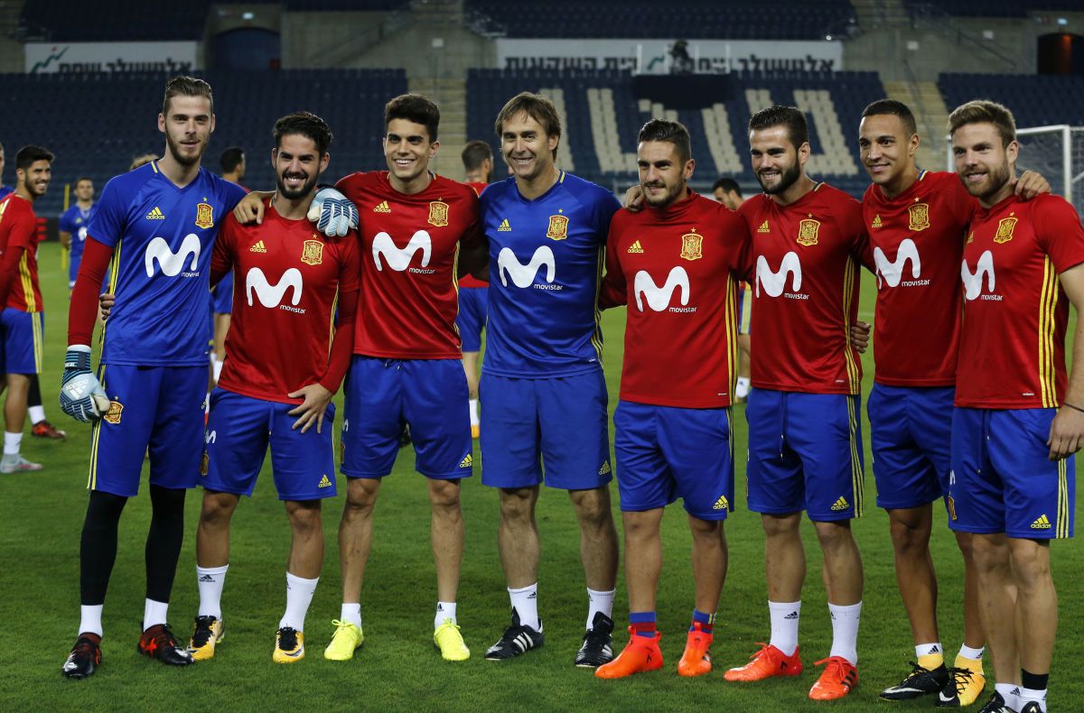 spain-training-session-5b5c29ed42fc33d48e0000c1.jpg