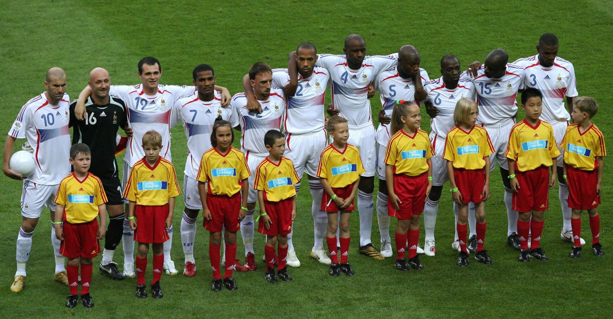 from-l-french-midfielder-zinedine-zida-5b0c38e87134f6f32d000002.jpg