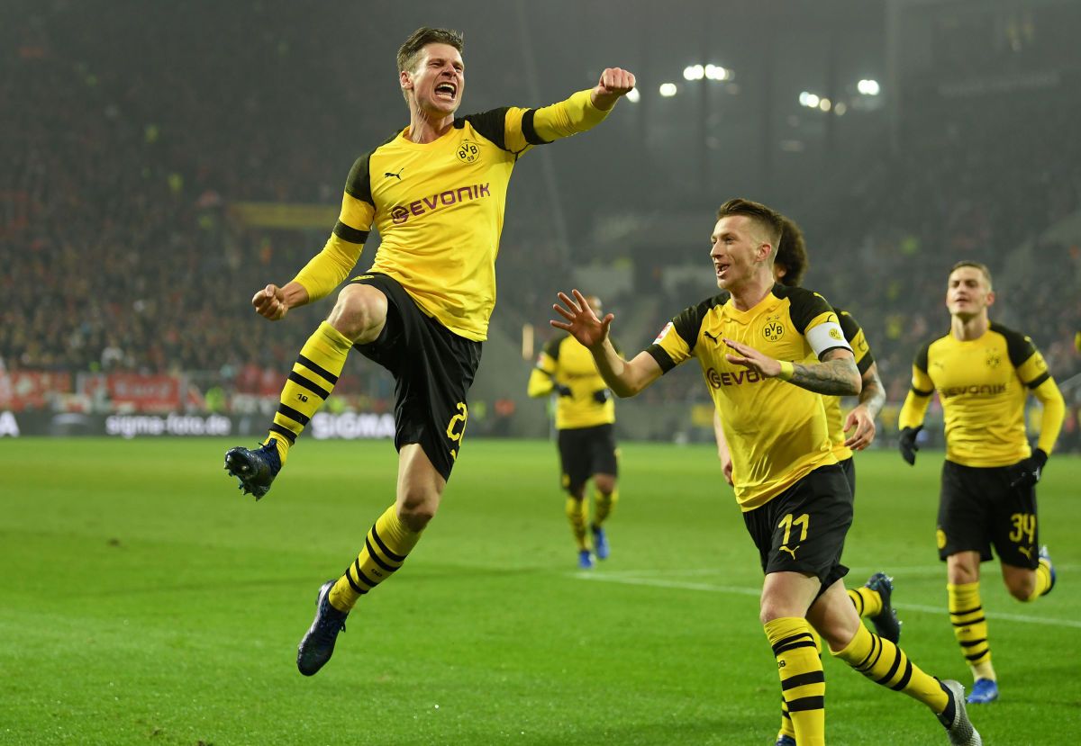 1-fsv-mainz-05-v-borussia-dortmund-bundesliga-5bfa01cd6b6cd24ce7000001.jpg
