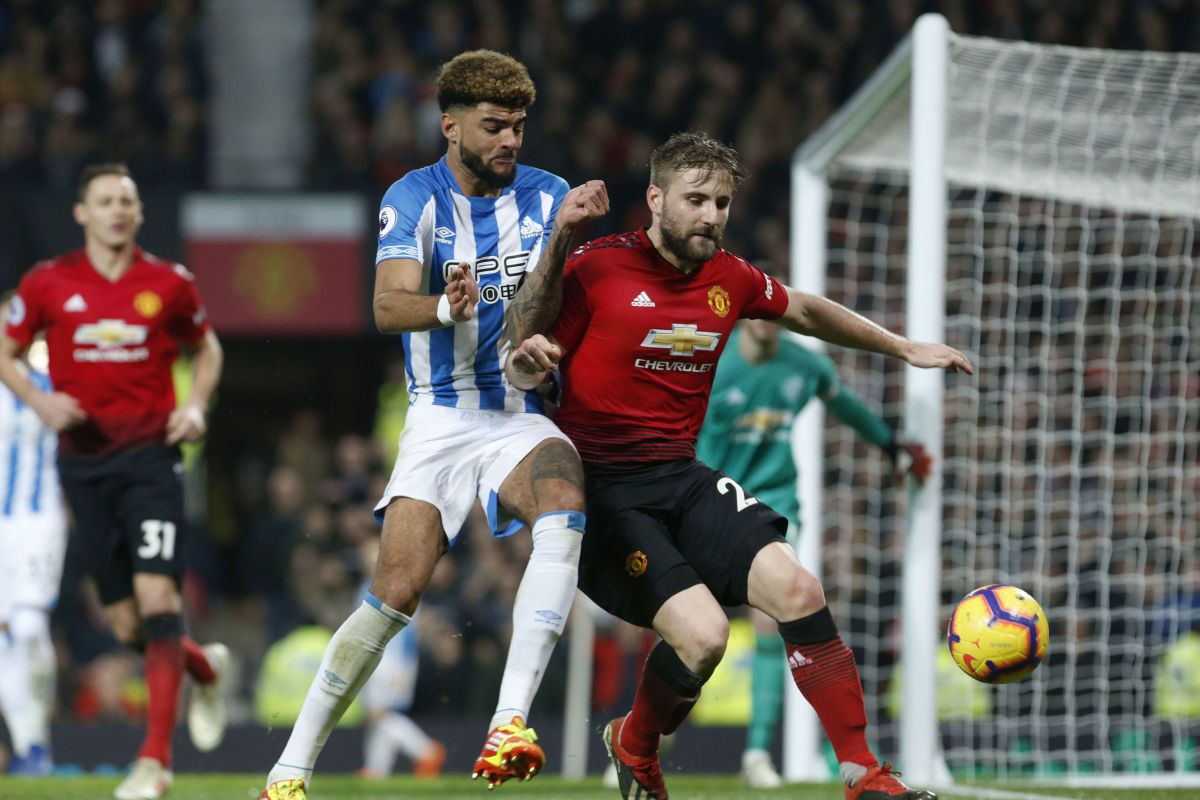 manchester-united-v-huddersfield-town-premier-league-5c2776811db089a414000001.jpg