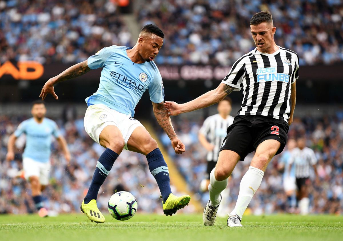 manchester-city-v-newcastle-united-premier-league-5bf1c525d6ab7febcb000004.jpg