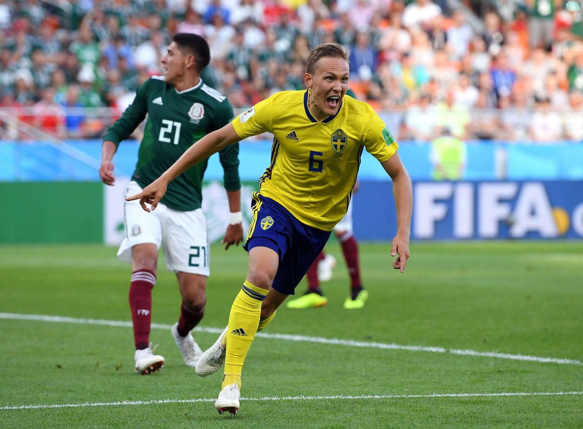 mexico-v-sweden-group-f-2018-fifa-world-cup-russia-5b33abd9f7b09dfaf0000022.jpg