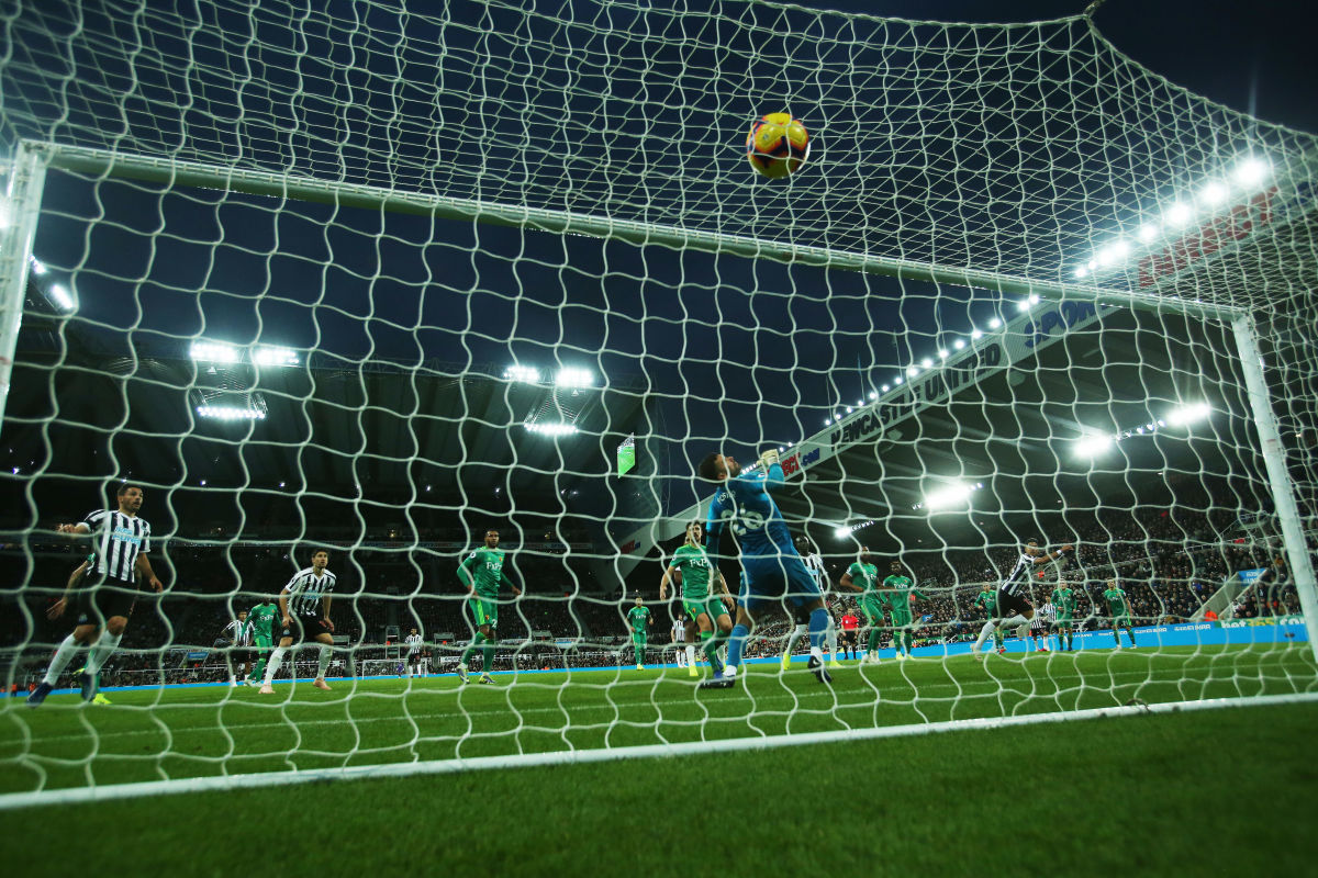 newcastle-united-v-watford-fc-premier-league-5be1b8294d4362cbfc00003d.jpg
