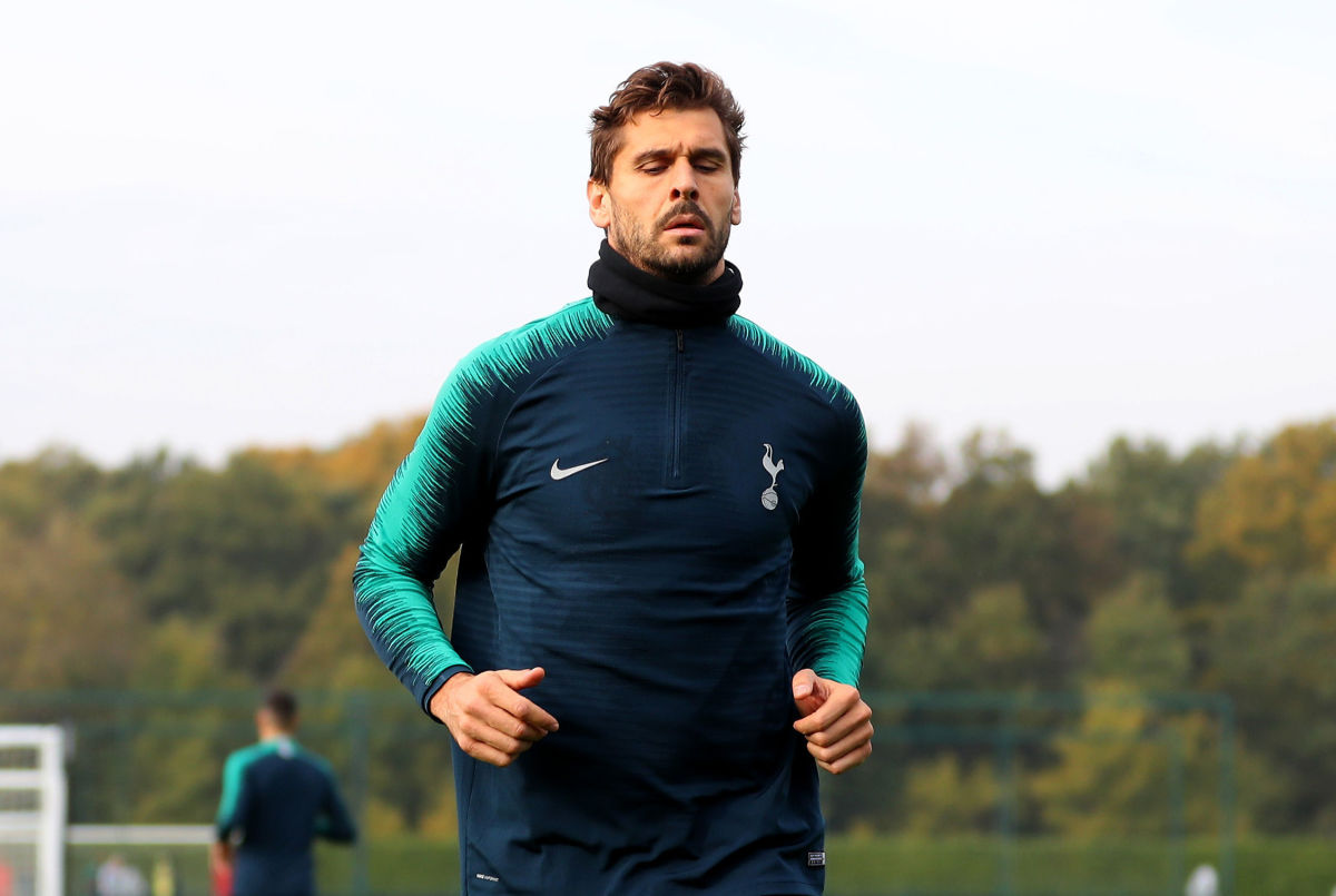 tottenham-hotspur-training-session-and-press-conference-5be304dfaa61f45993000017.jpg