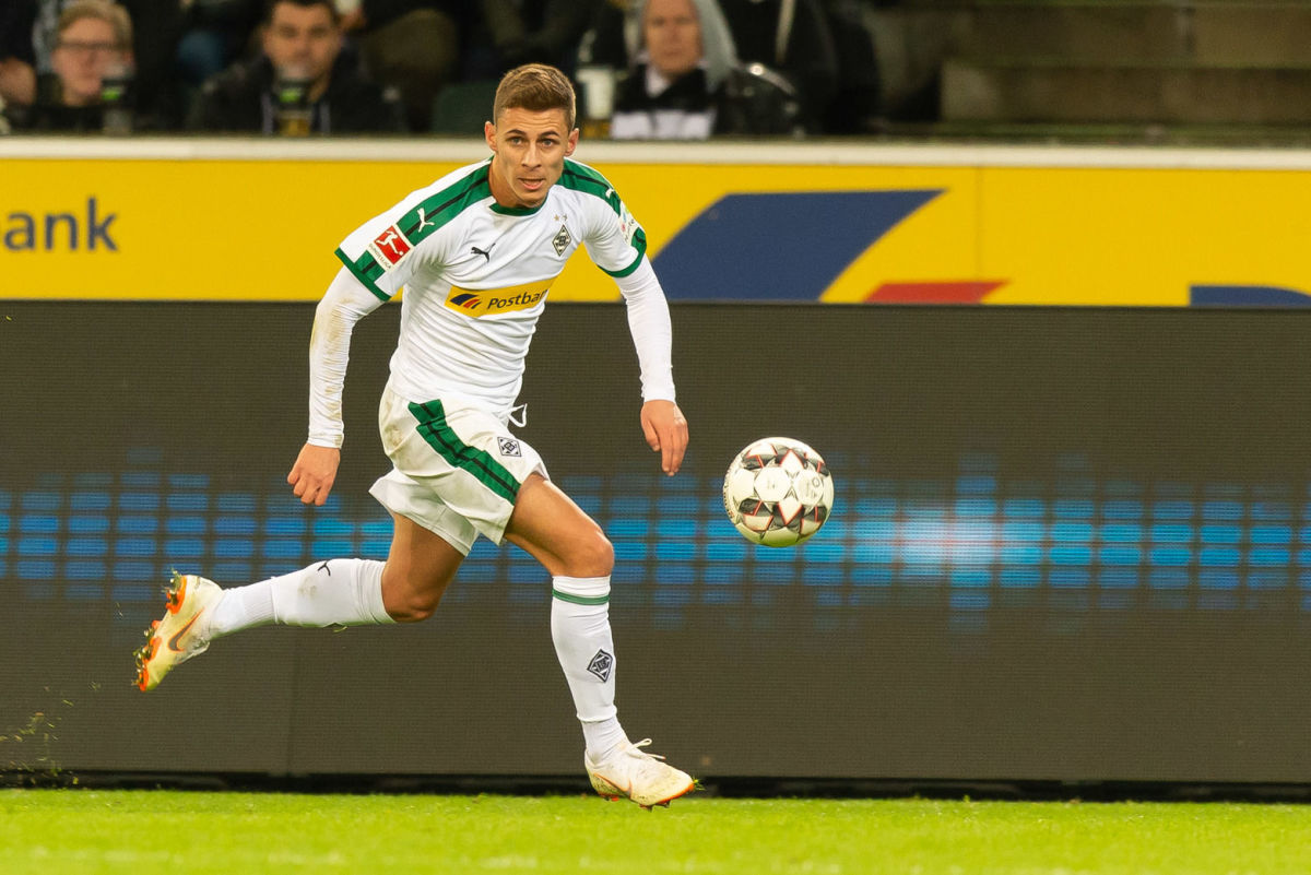 borussia-moenchengladbach-v-1-fc-nuernberg-bundesliga-5c1a9aa9a0d82750fd000001.jpg