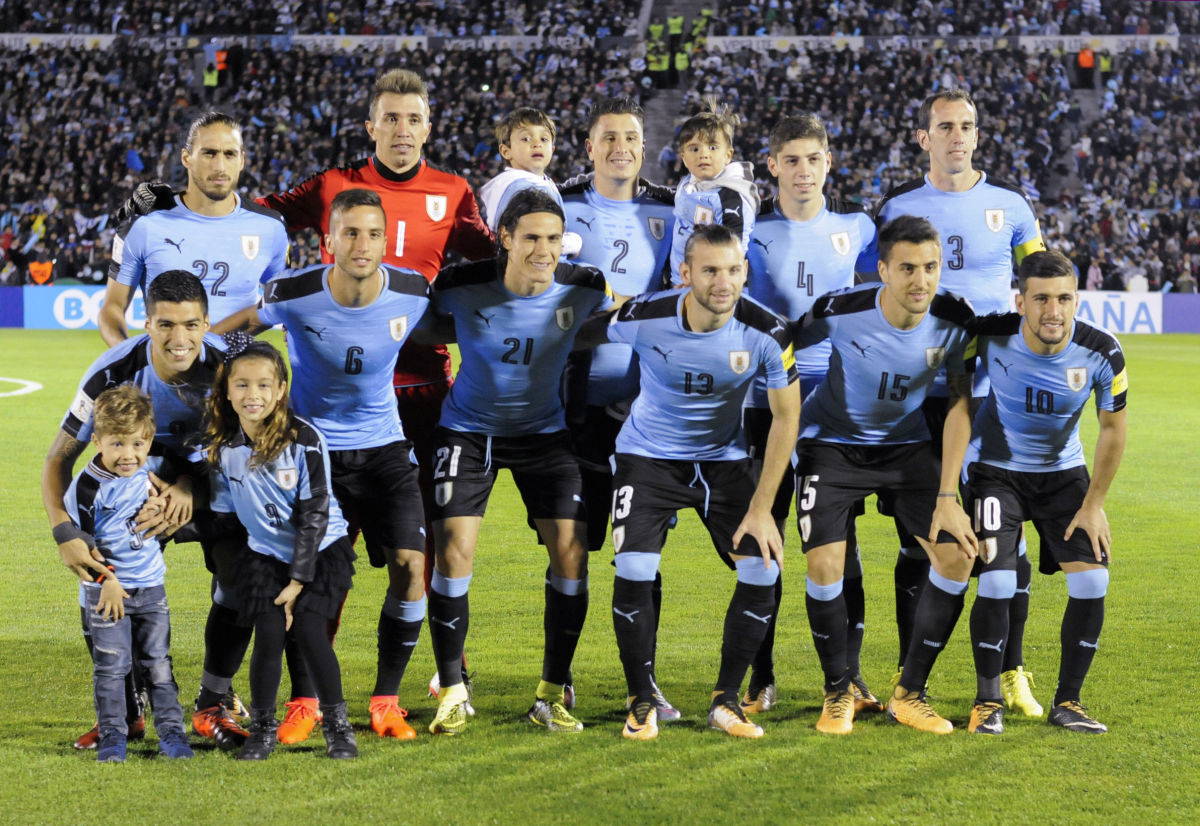 uruguay-v-bolivia-fifa-2018-world-cup-qualifiers-5b0ea2a6f7b09d43b6000005.jpg
