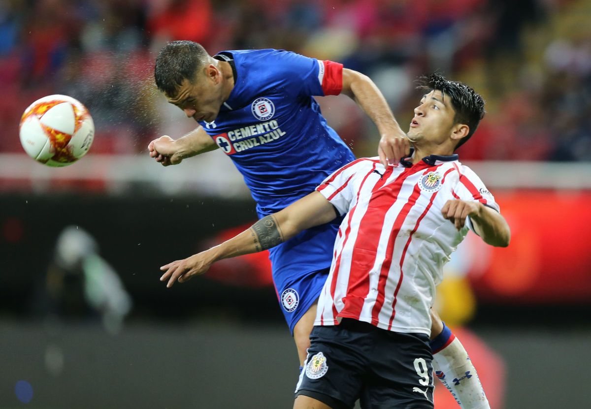 chivas-v-cruz-azul-torneo-apertura-2018-liga-mx-5b5e6ba942fc334644000004.jpg