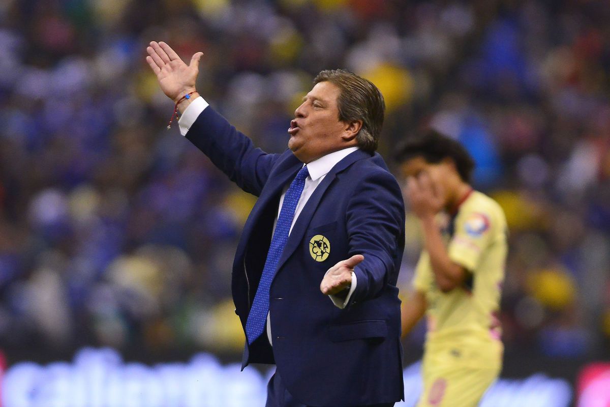 cruz-azul-v-america-torneo-apertura-2018-liga-mx-5bd75cf67362b1a120000008.jpg