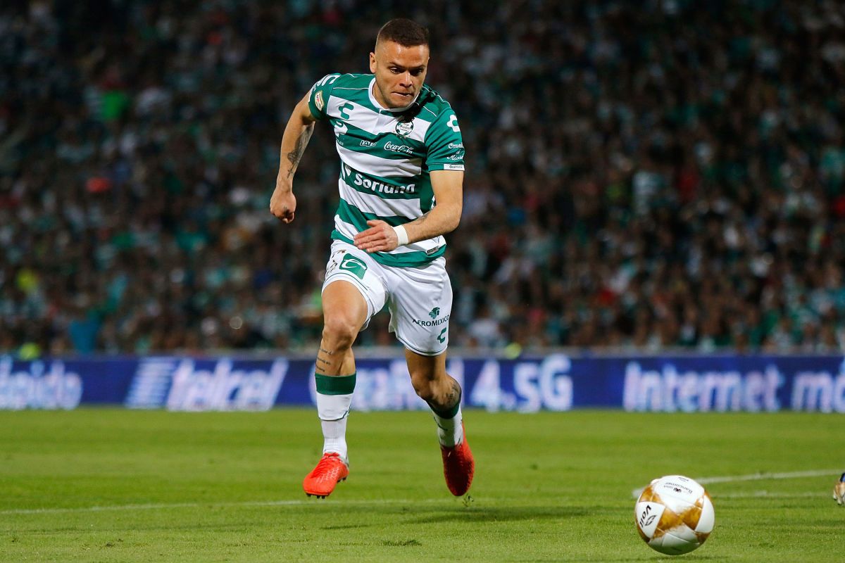 santos-laguna-v-monterrey-playoffs-torneo-apertura-2018-liga-mx-5c1f4898bf00e59439000001.jpg