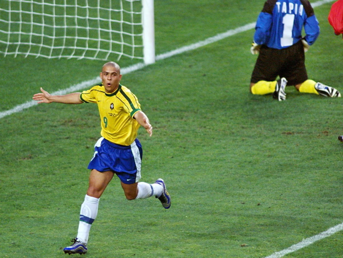 brazilian-forward-ronaldo-jubilates-as-c-5b16f177347a023ae0000004.jpg