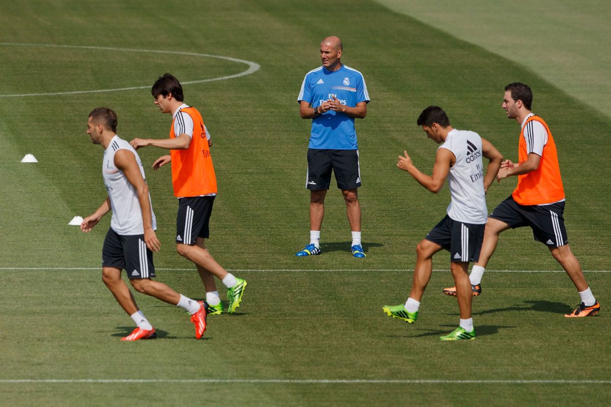 real-madrid-training-session-5bd4408e27750ffb3c000001.jpg