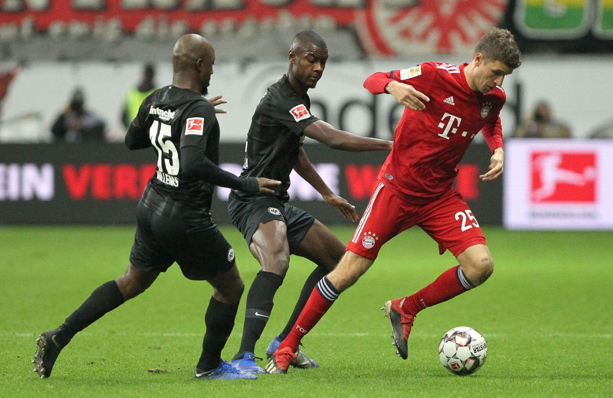 fbl-ger-bundesliga-frankfurt-bayern-munich-5c1e9320bf00e50c9f000001.jpg