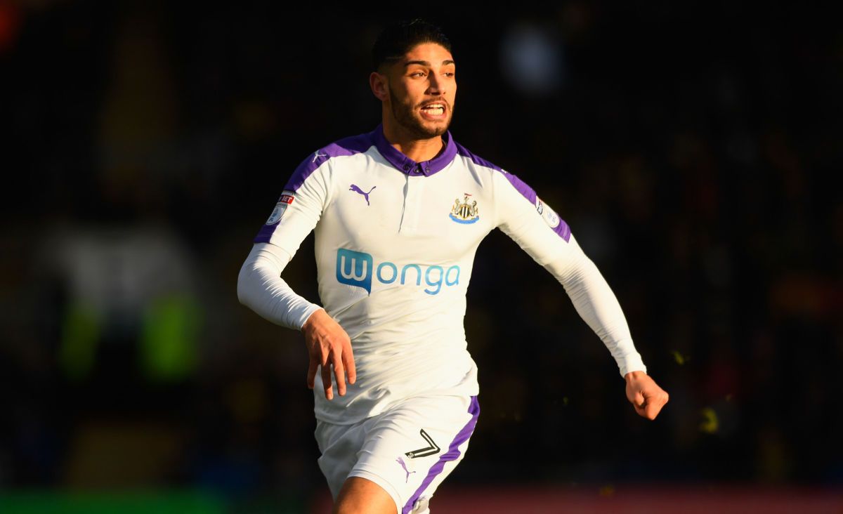 oxford-united-v-newcastle-united-the-emirates-fa-cup-fourth-round-5bfd3a14c4ce22917d000001.jpg