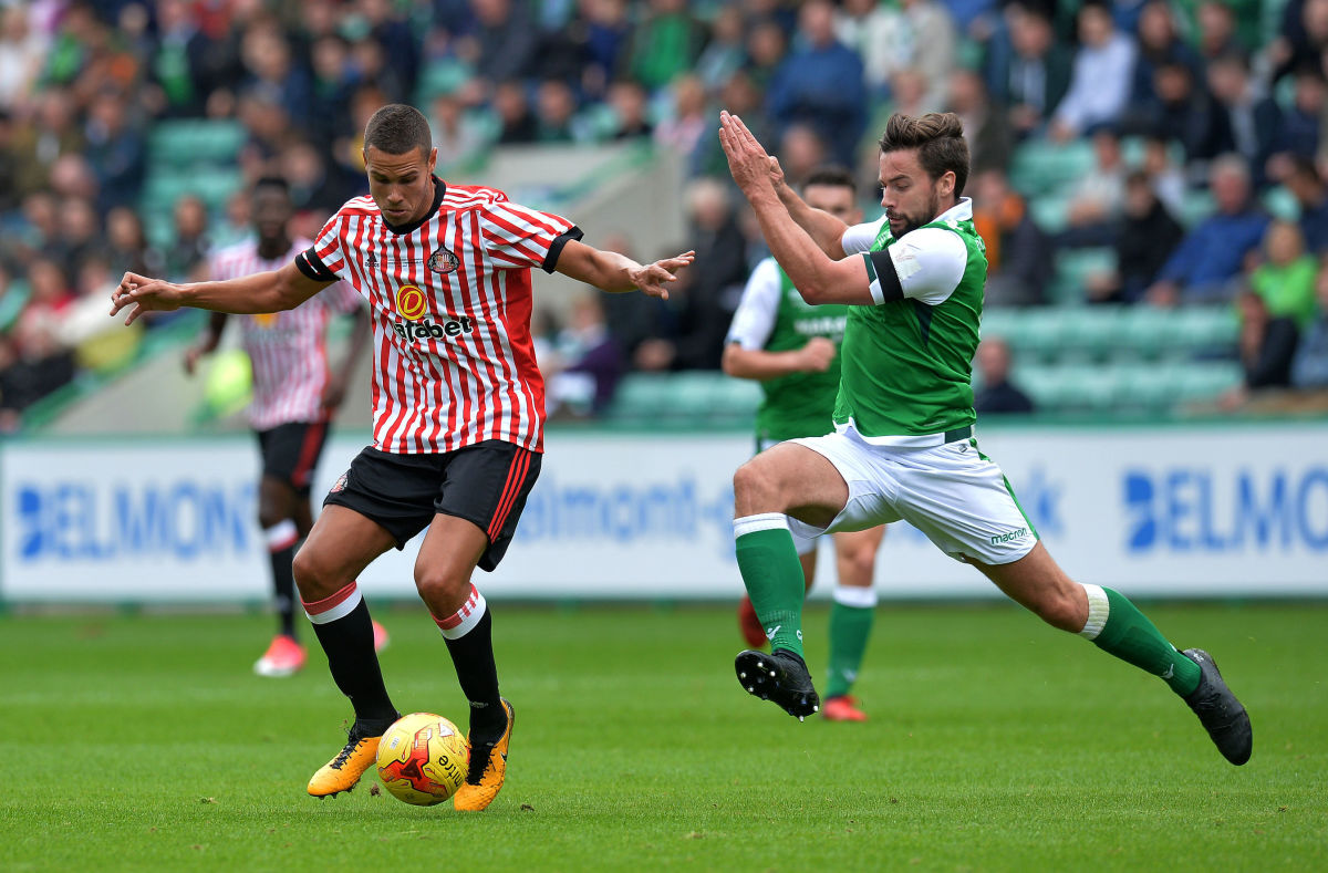 hibernian-v-sunderland-pre-season-friendly-5b4b0e8a3467ac8c17000006.jpg