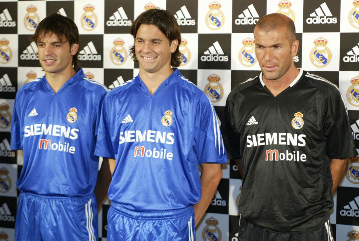fernando-morientes-l-santiago-solari-5bd830b4da3ee739a0000003.jpg