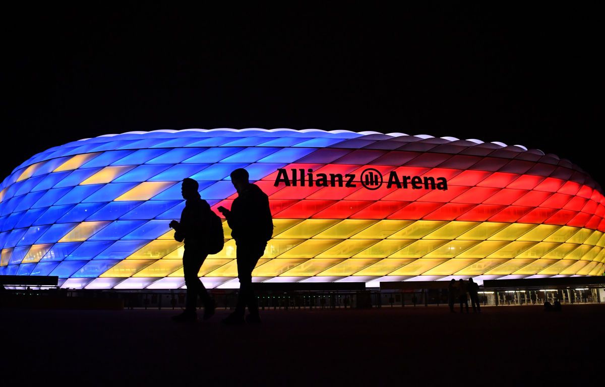 professional-football-in-germany-shows-support-for-the-german-uefa-euro-2024-application-5bacd9de14db2f535e000001.jpg