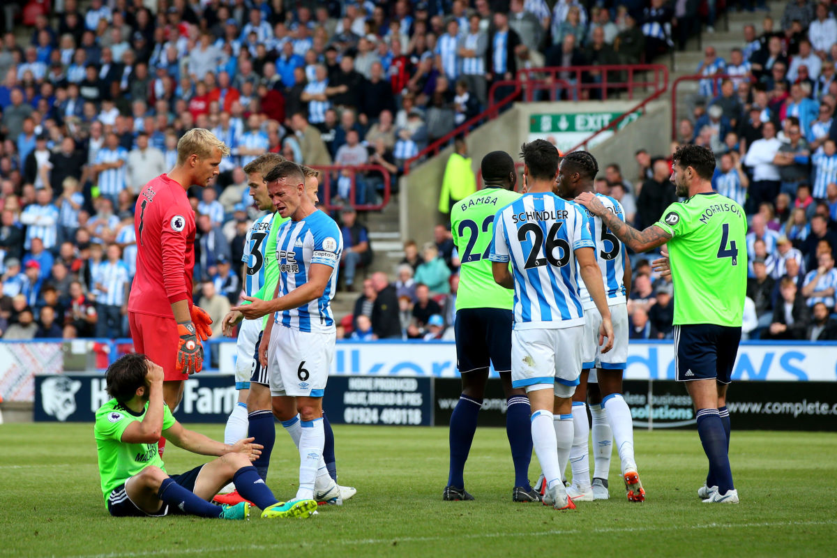 huddersfield-town-v-cardiff-city-premier-league-5b856dbd9878740fe6000004.jpg