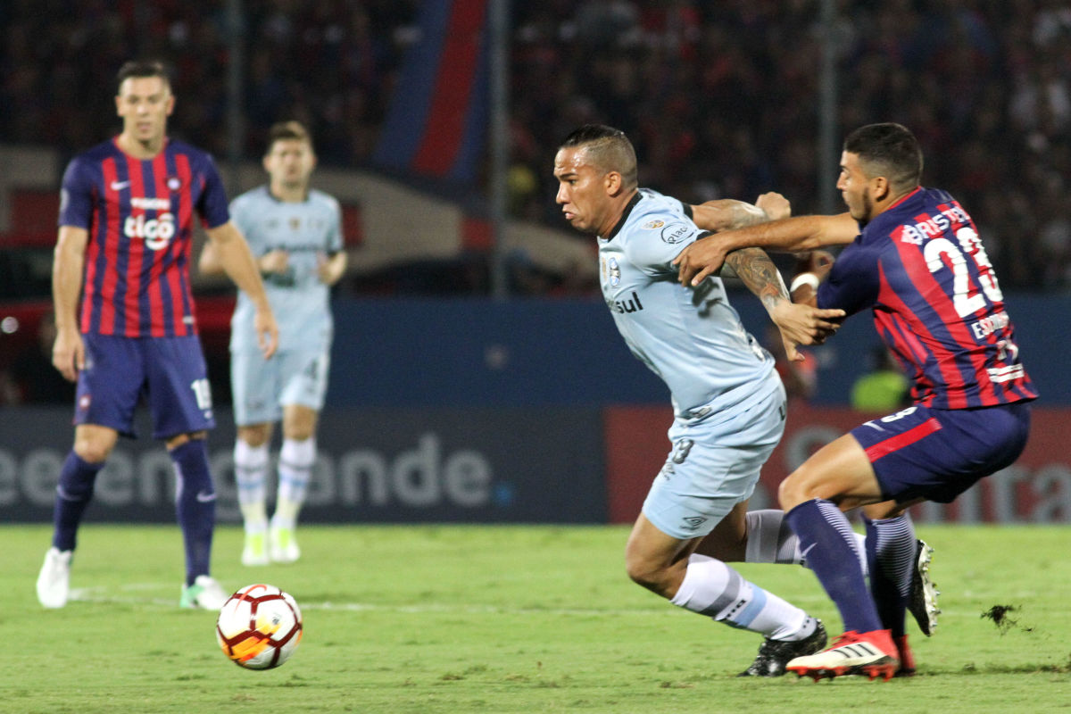 cerro-porteno-v-gremio-copa-conmebol-libertadores-2018-5b83b01c82e4e7f6e2000001.jpg