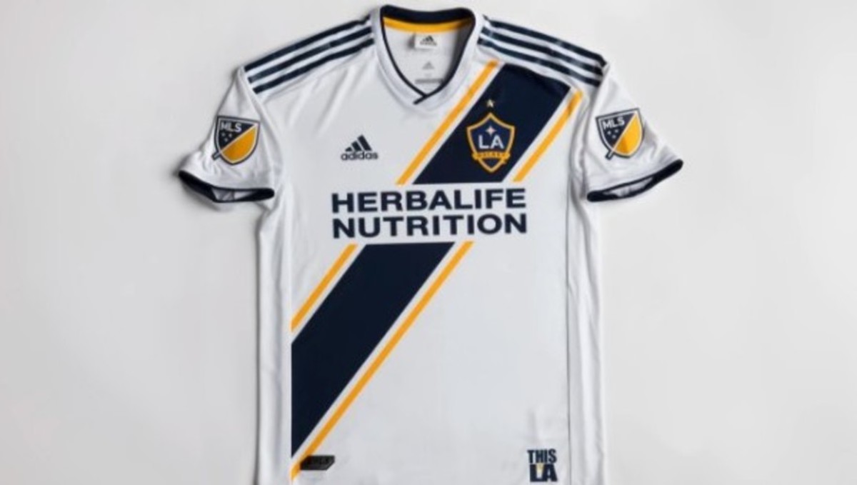 DE Se hizo pública la camiseta de Los Angeles Galaxy para la 2018 de la MLS - Sports Illustrated