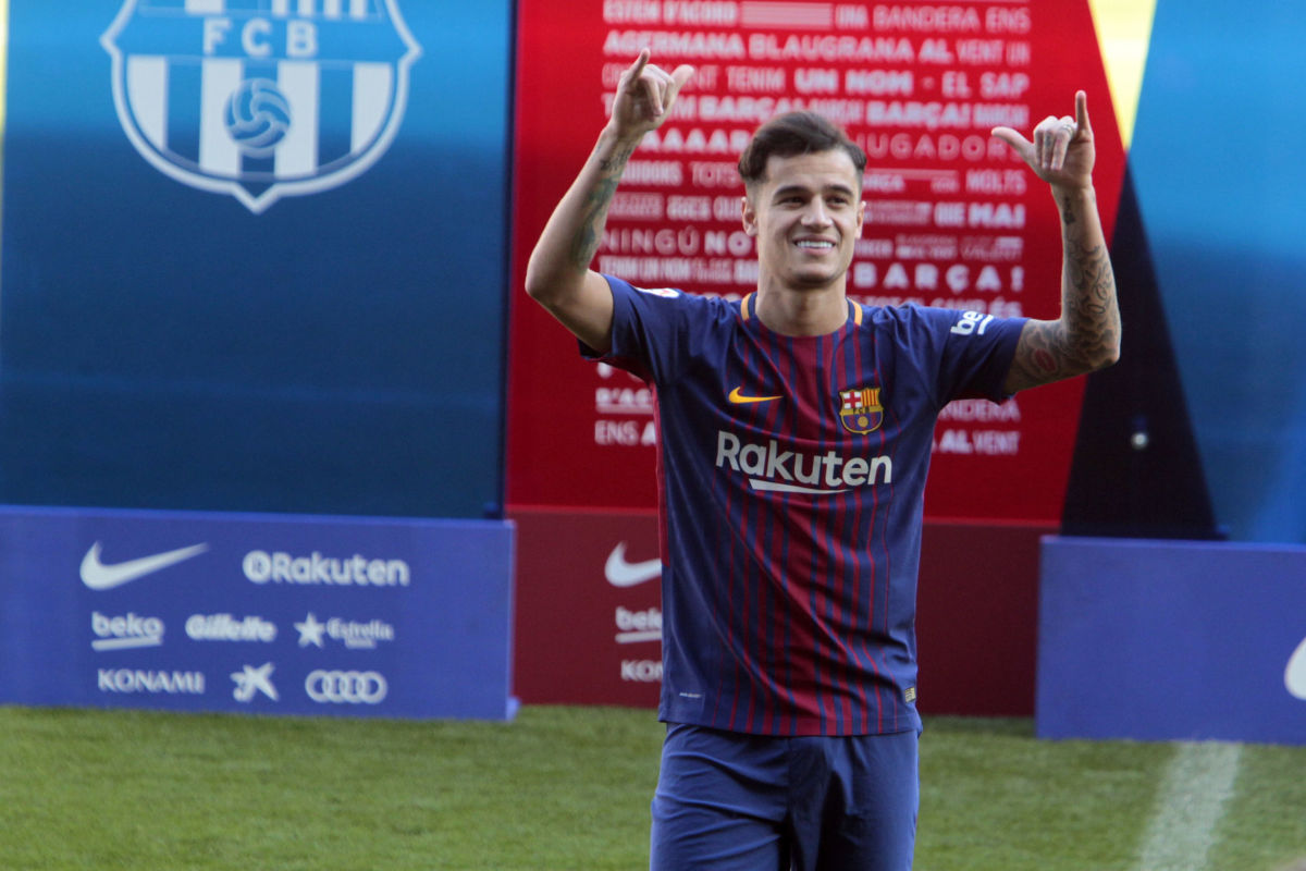 new-barcelona-signing-philippe-coutinho-unveiled-5b43a21273f36cf830000008.jpg