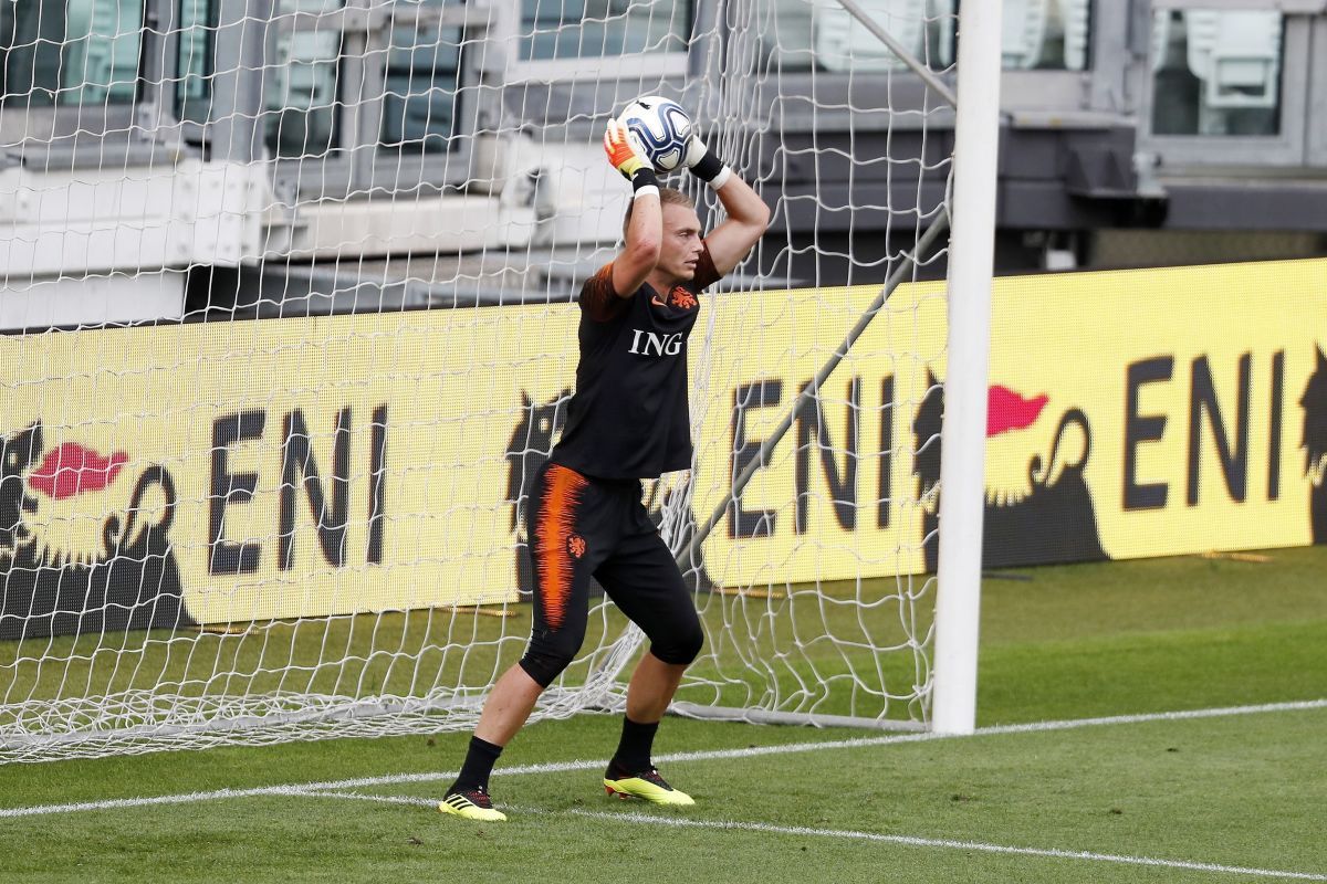 international-friendly-match-press-conference-and-training-session-the-netherlands-in-trnava-5b5068a342fc33c345000002.jpg