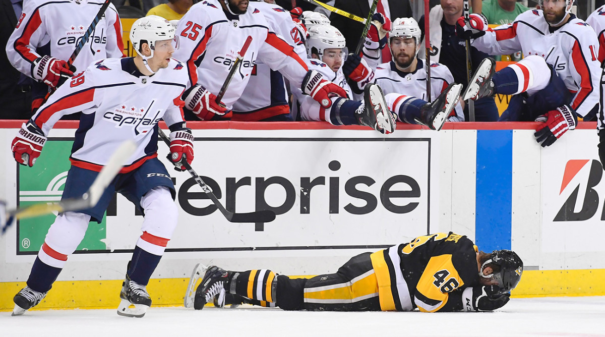 tom-wilson-zach-aston-reese-head-hit-nhl-playoffs.jpg