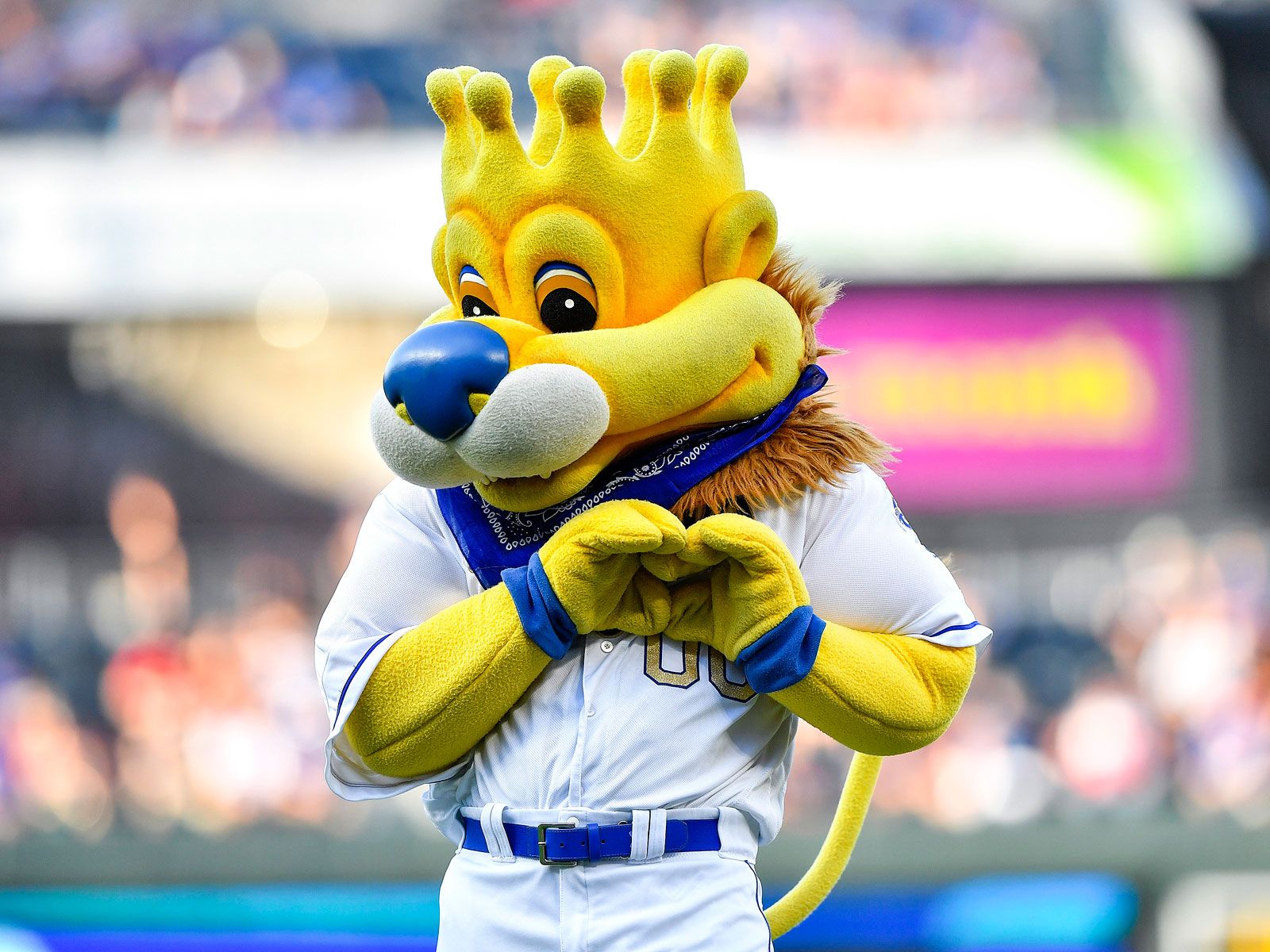 sluggerrr-kc-royals.jpg