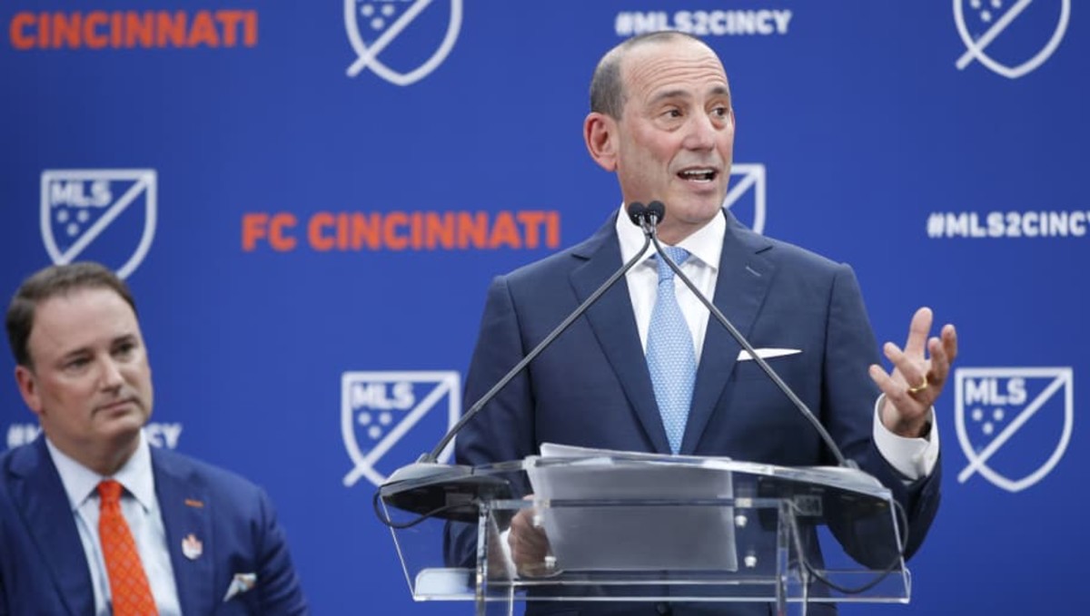 fc-cincinnati-announcement-with-mls-commissioner-don-garber-5bef1a776051726ce9000002.jpg