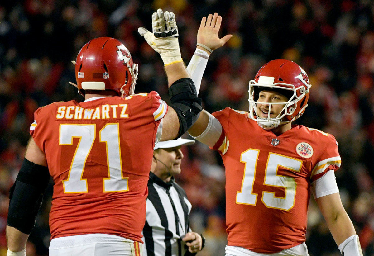 mmbq-17-mahomes-schwartz.jpg