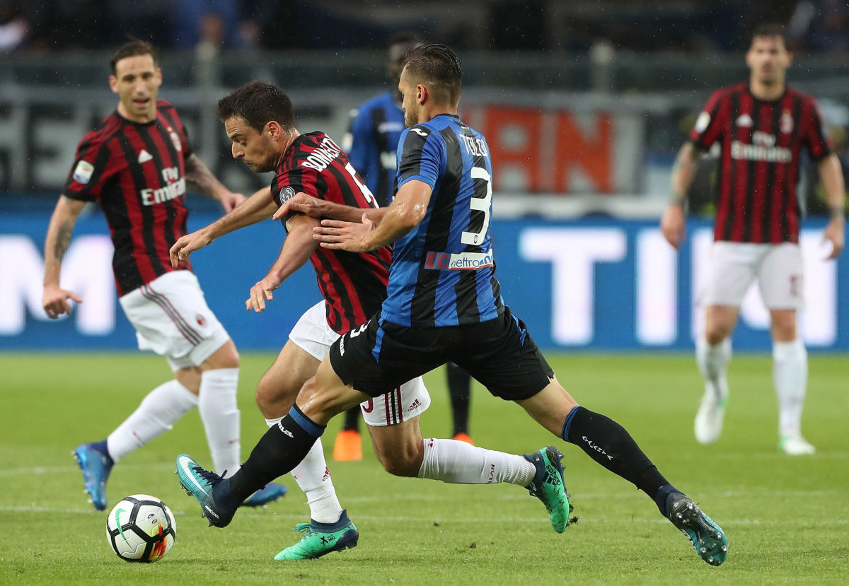 atalanta-bc-v-ac-milan-serie-a-5af86d5bf7b09d78f0000005.jpg