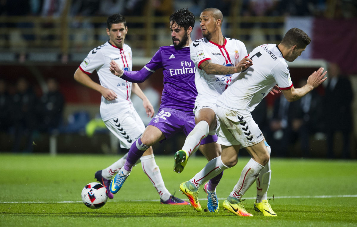 cultural-y-deportiva-leonesa-v-real-madrid-copa-del-rey-round-of-32-5bc9d1d880b6ab7c9d000001.jpg