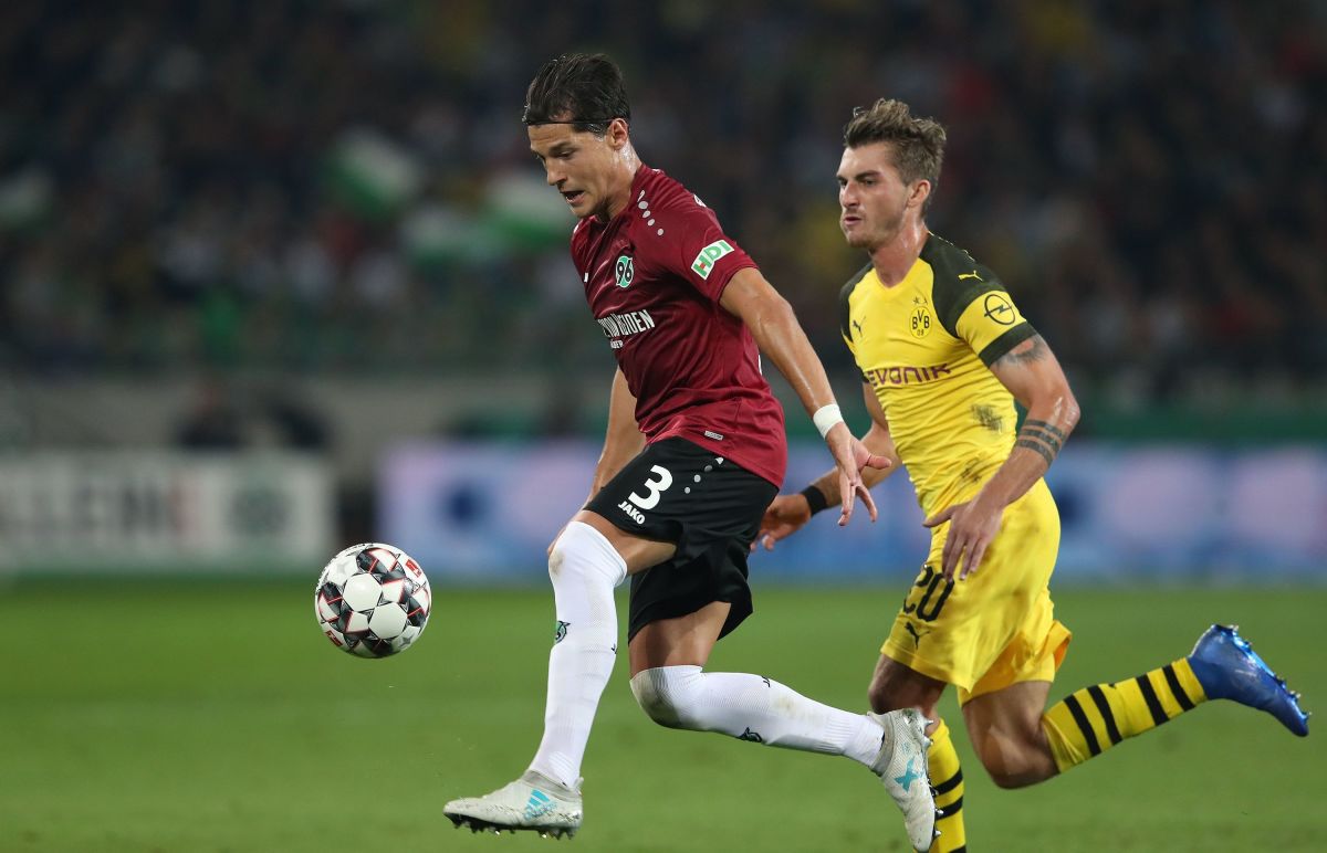 fbl-ger-bundesliga-hanover-dortmund-5b89aa15f7e295be27000001.jpg