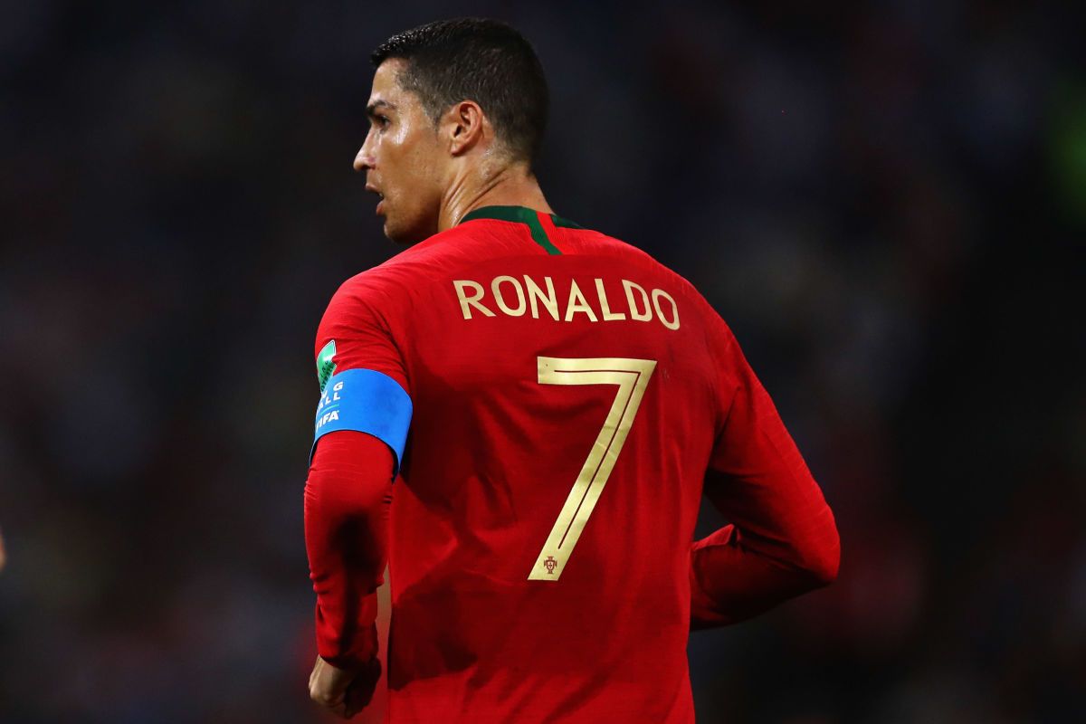 portugal-v-spain-group-b-2018-fifa-world-cup-russia-5b28d4063467ac08cf000025.jpg