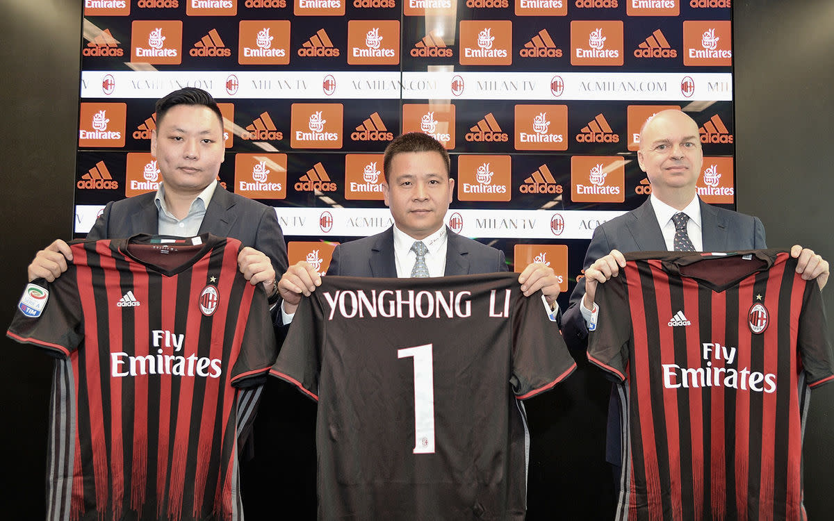 ac-milan-press-conference-5c1bd30ea7ba46d7f7000001.jpg