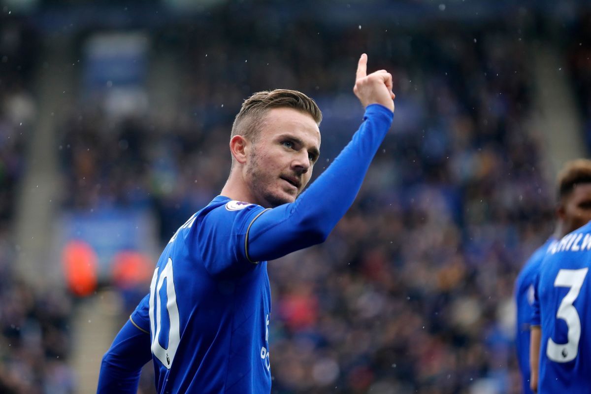 leicester-city-v-huddersfield-town-premier-league-5baded2d9e8b98f7d700000b.jpg