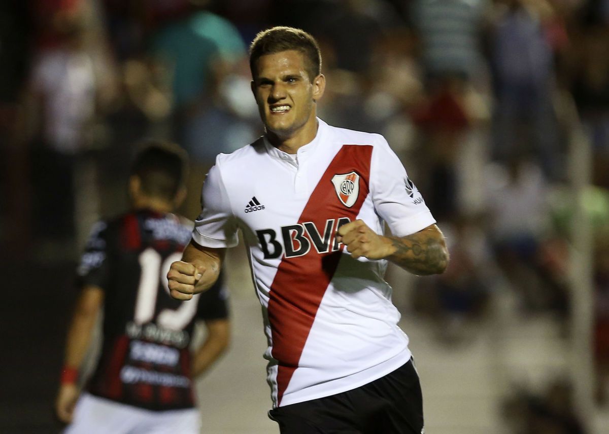 patronato-v-river-plate-superliga-2017-18-5b84c207f6f9774b2e000001.jpg