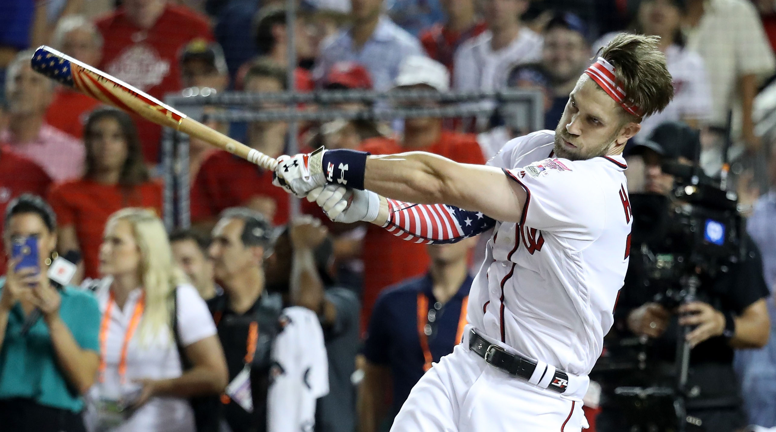 2018 Home Run Derby winner Bryce Harper beats Kyle Schwarber Sports