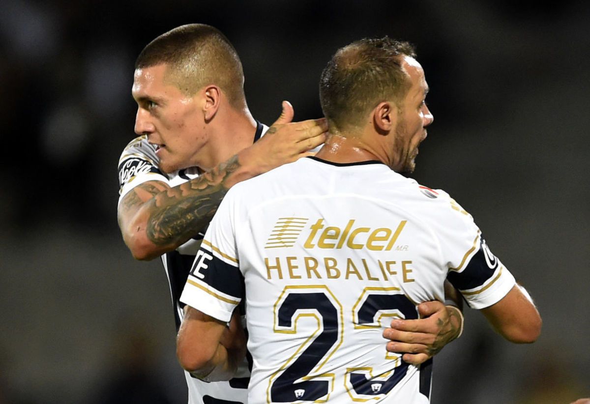 fbl-mex-morelia-pumas-5b6b8404ed14f5731c00001d.jpg