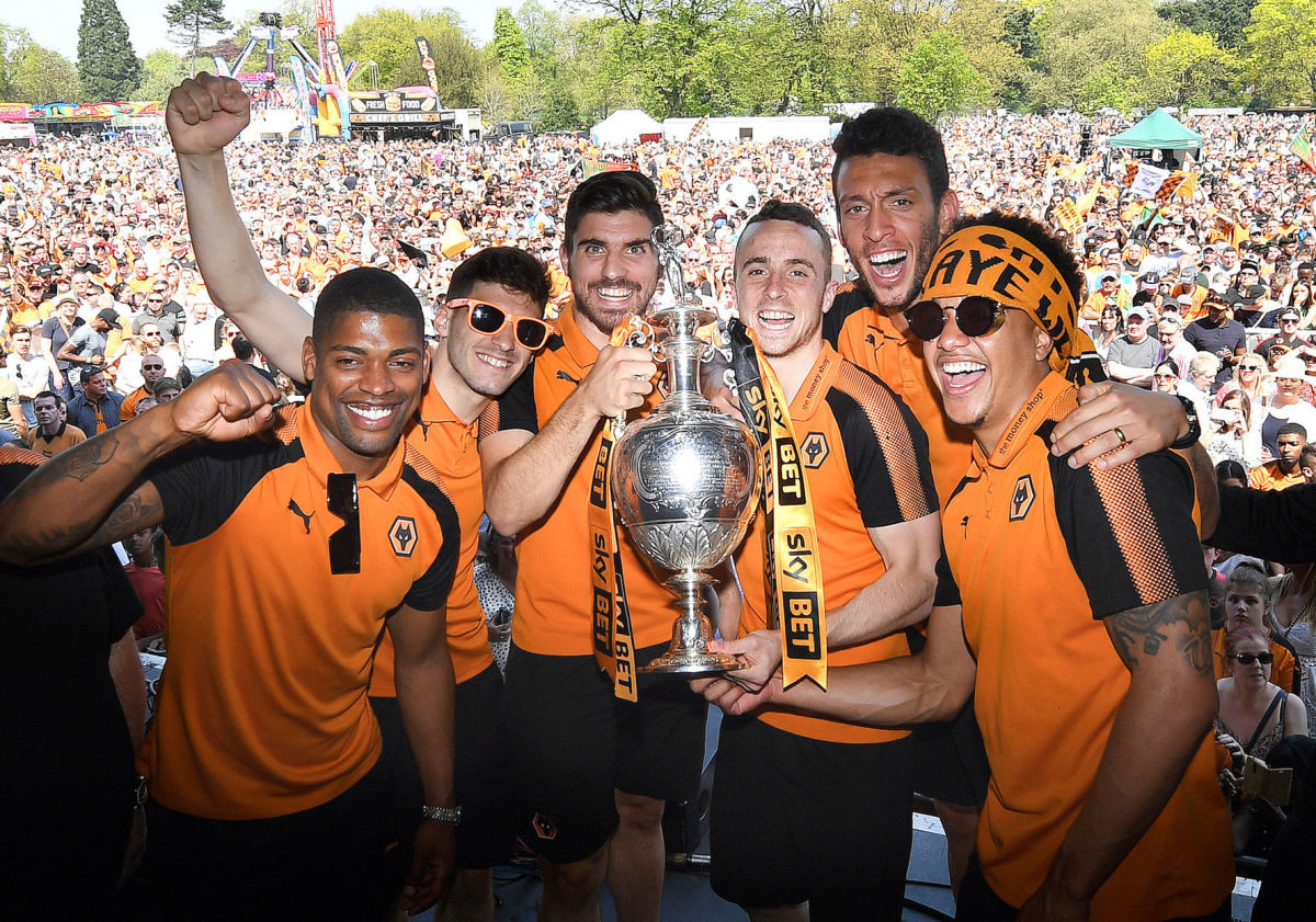 wolverhampton-wanderers-sky-bet-championship-winners-parade-5b3a578b73f36ccb77000009.jpg