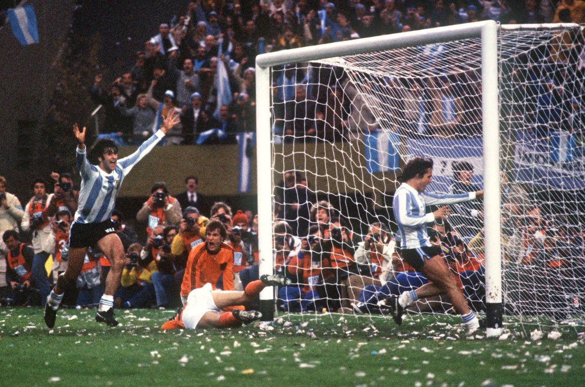 correction-world-cup-1978-arg-ned-anniversary-5b0bb1513467acb09d000003.jpg
