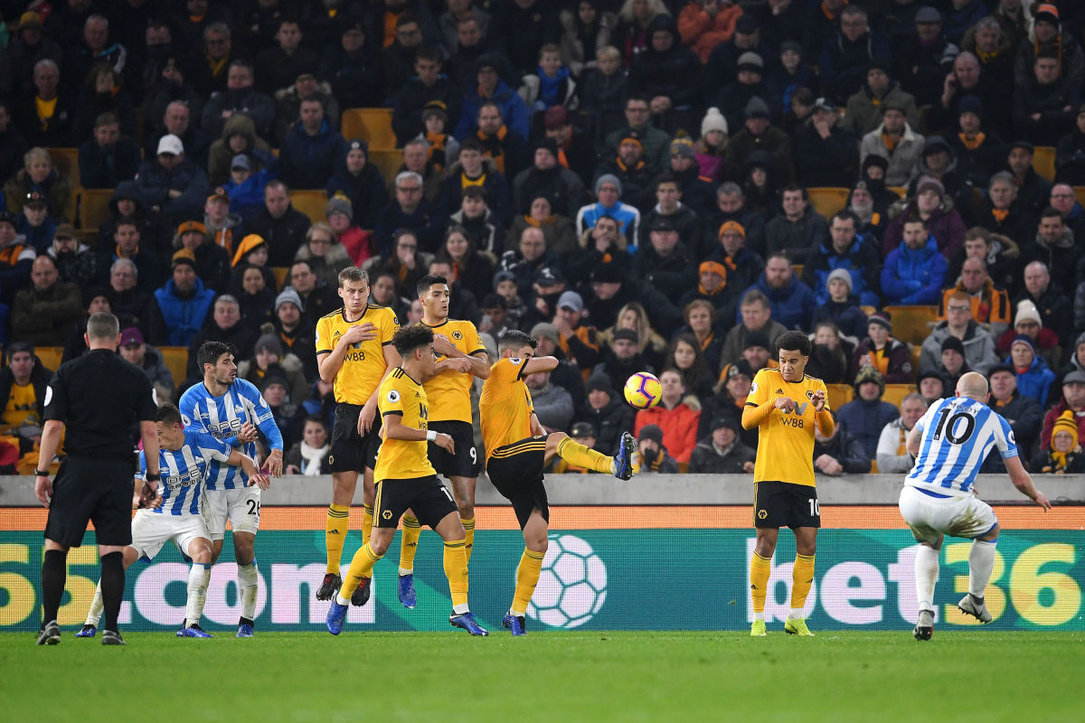 wolverhampton-wanderers-v-huddersfield-town-premier-league-5bfae4547495285646000001.jpg