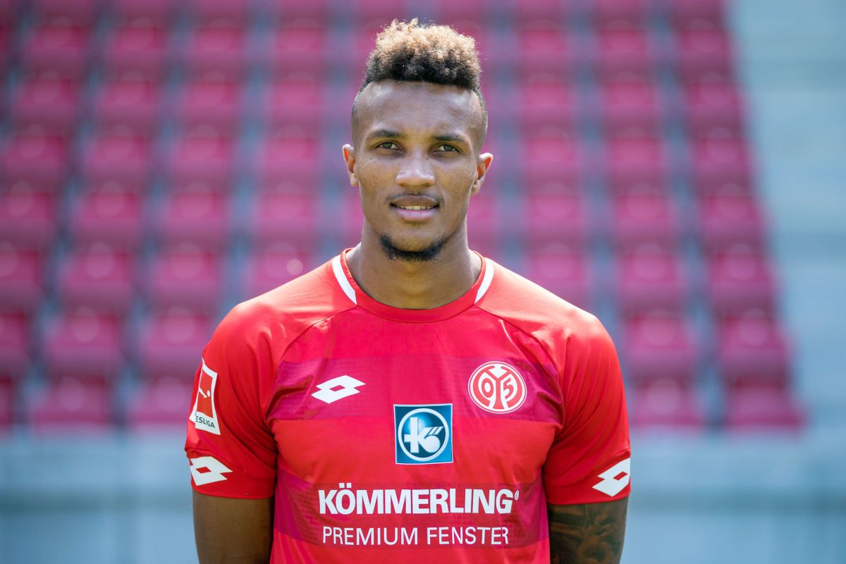 1-fsv-mainz-05-team-presentation-5b6014cb1ae0d76556000003.jpg