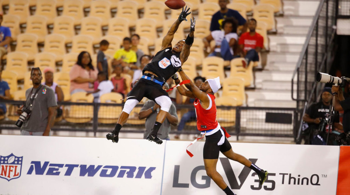 NFL Network's flag football league features past NFL stars Sports