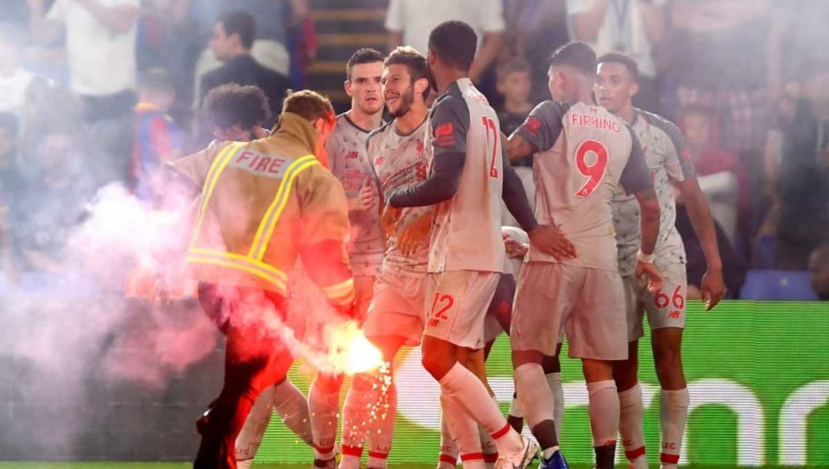 'Useless' Liverpool Fans Weren't Thrilled to See Midfielder Get Subbed