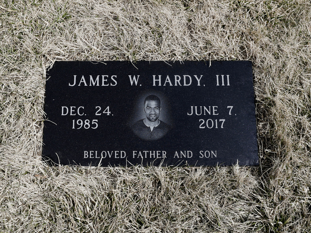 james-hardy-headstone-inline.jpg