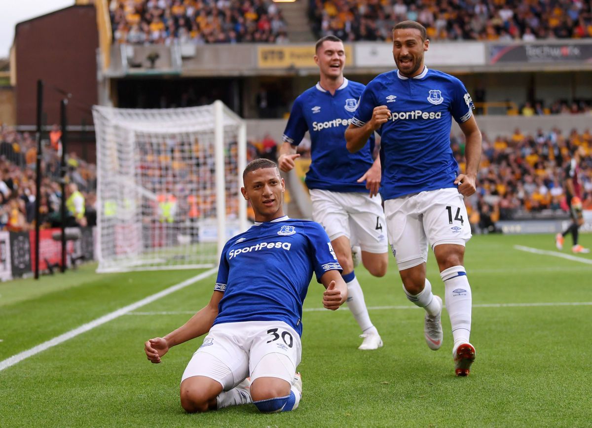 wolverhampton-wanderers-v-everton-fc-premier-league-5b9a288c29dc84188e000001.jpg